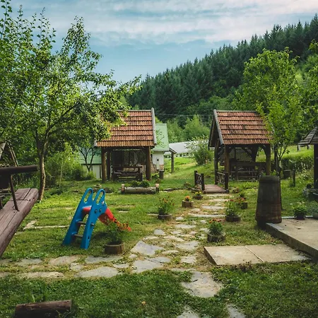 Chalet Ljetna Basta 